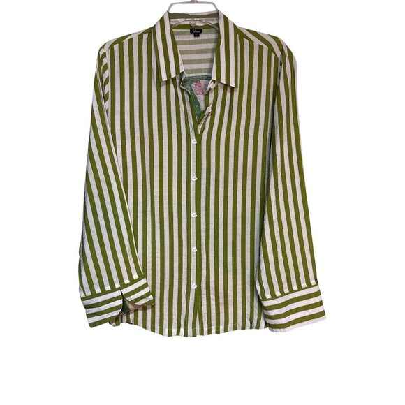 Green & White Striped Button-Up Shirt With Abstract Back Design By Shana - Picture 1 of 7